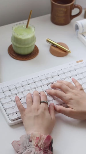 Lofree Flow Lite: The Smoothest Affordable Low Profile Keyboard for All