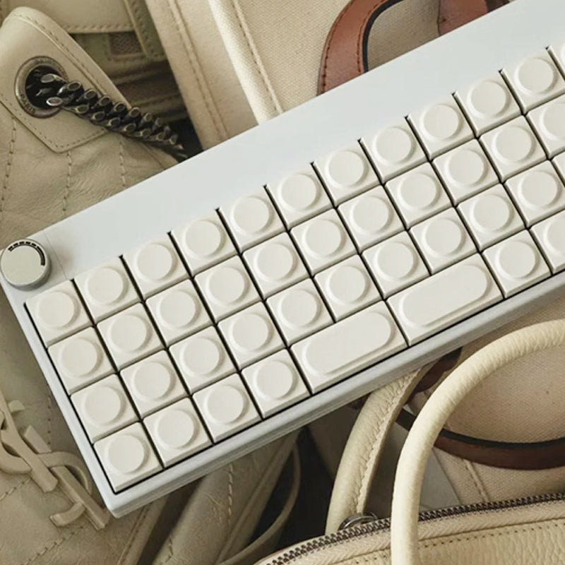 DEADLINE_Studio_-_DOYS_Keycaps_Set_13